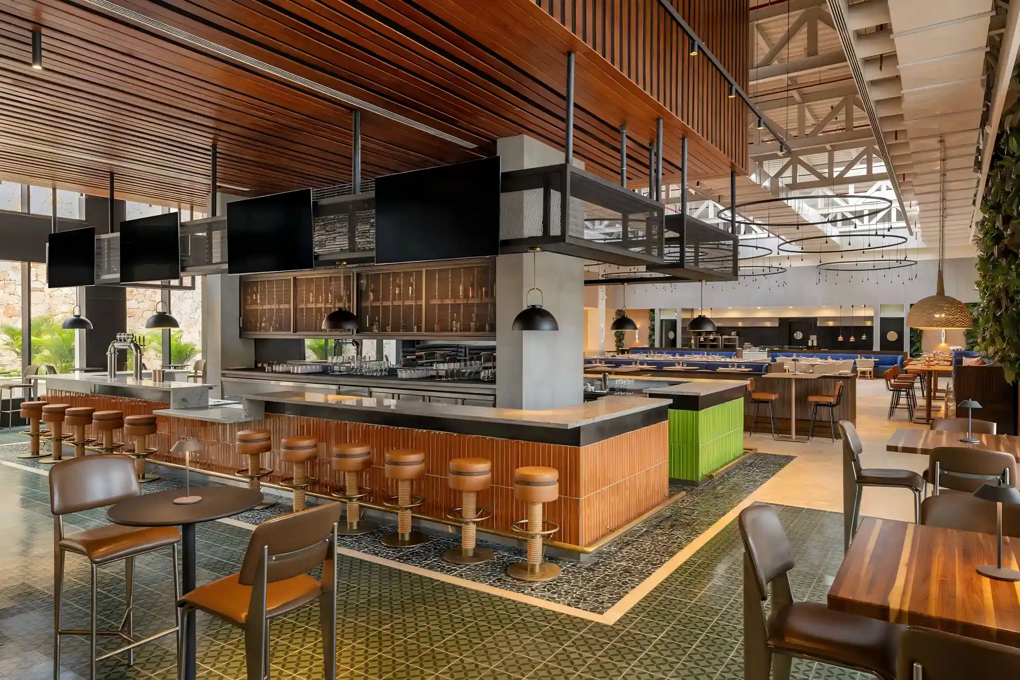 Hotel restaurant and dining furniture manufacturer