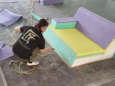 High-resilience cushioning foam section
